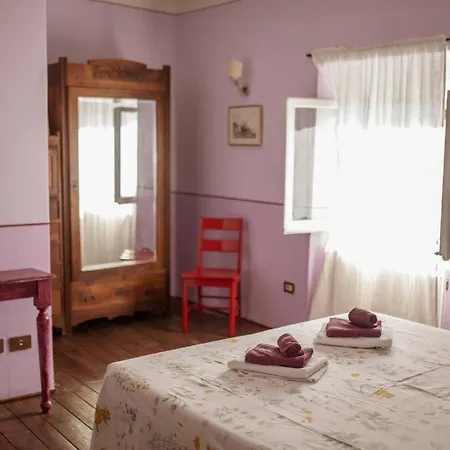 Agriturismo Cerrolungo Vakantieboerderij