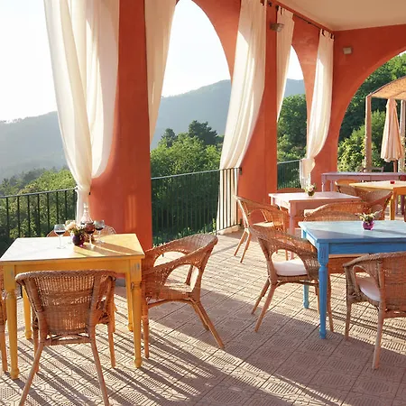 Agriturismo Cerrolungo Agroturismo *