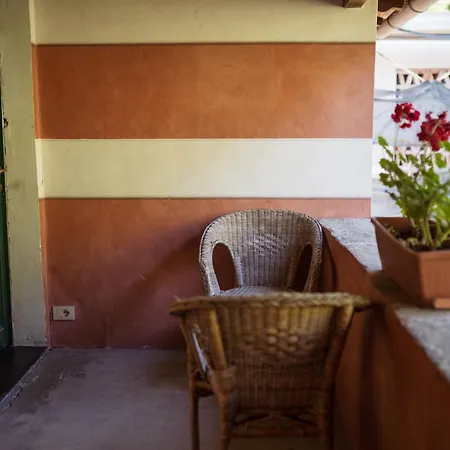 Agriturismo Cerrolungo * Специя