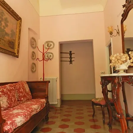 Agriturismo Cerrolungo Фермерский дом